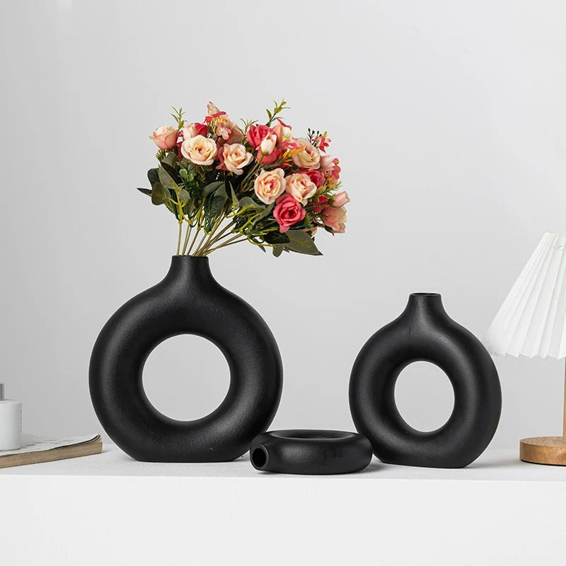 Nordic White Flower Vase – Elegant Plastic Plant Pot & Floral Display Bottle for Home Décor