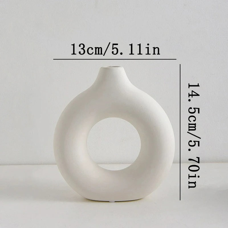 Nordic White Flower Vase – Elegant Plastic Plant Pot & Floral Display Bottle for Home Décor